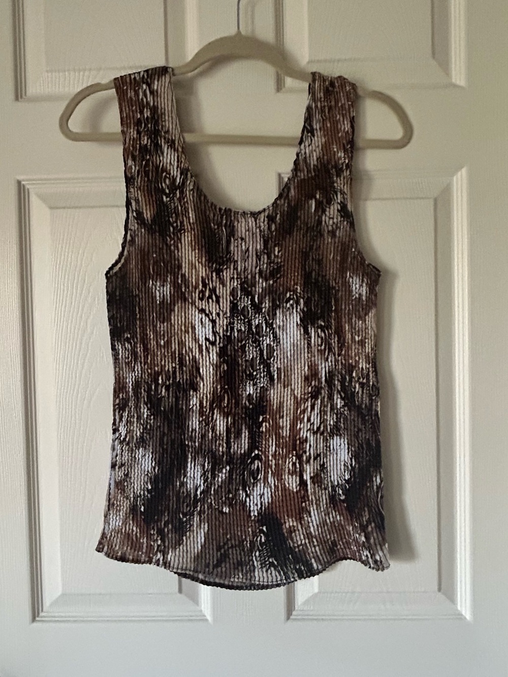 🌸 Christopher & Banks Ribbed Abstract Tank Brown Black White - Size Medium